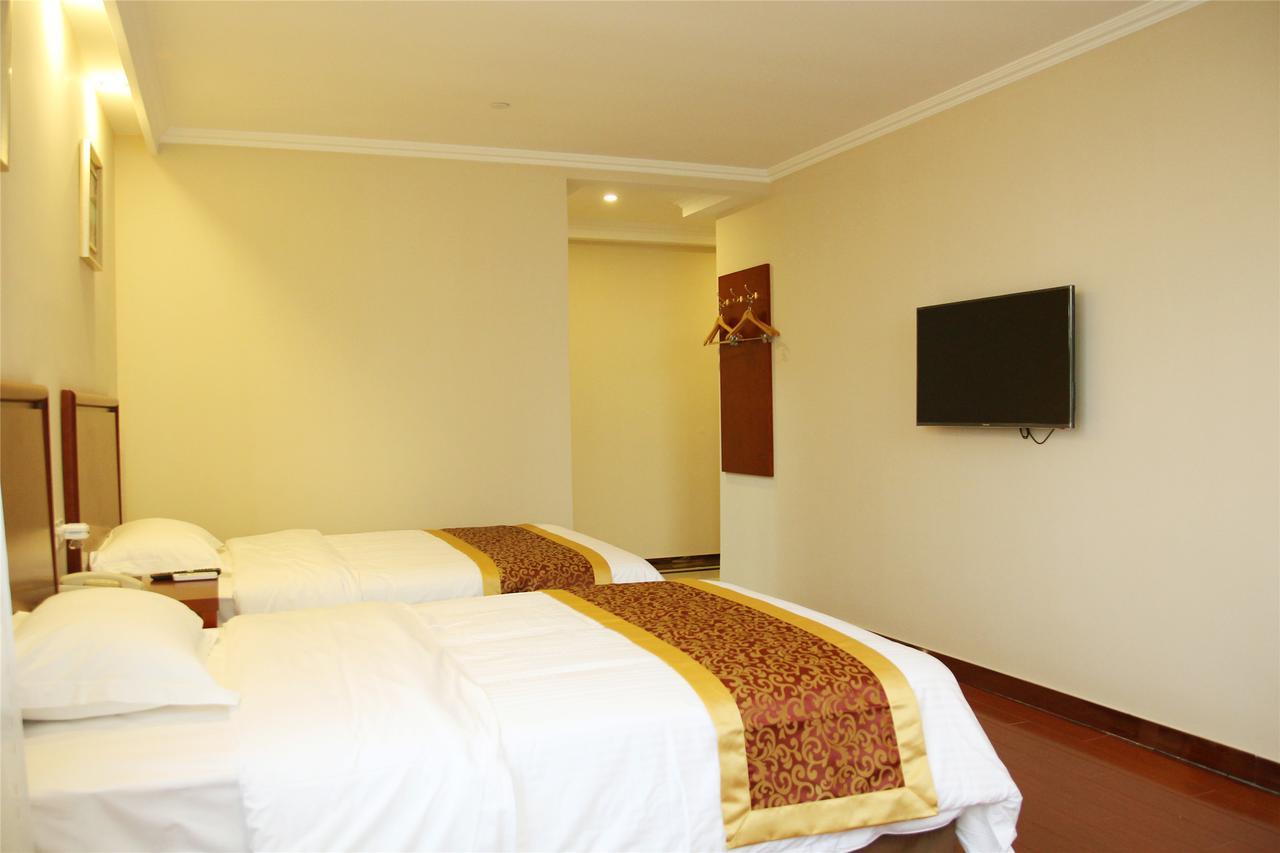 Greentree Inn Jiangsu Wuxi Jiangyin City Qingyang Town Fuqian Road Express Hotel Экстерьер фото