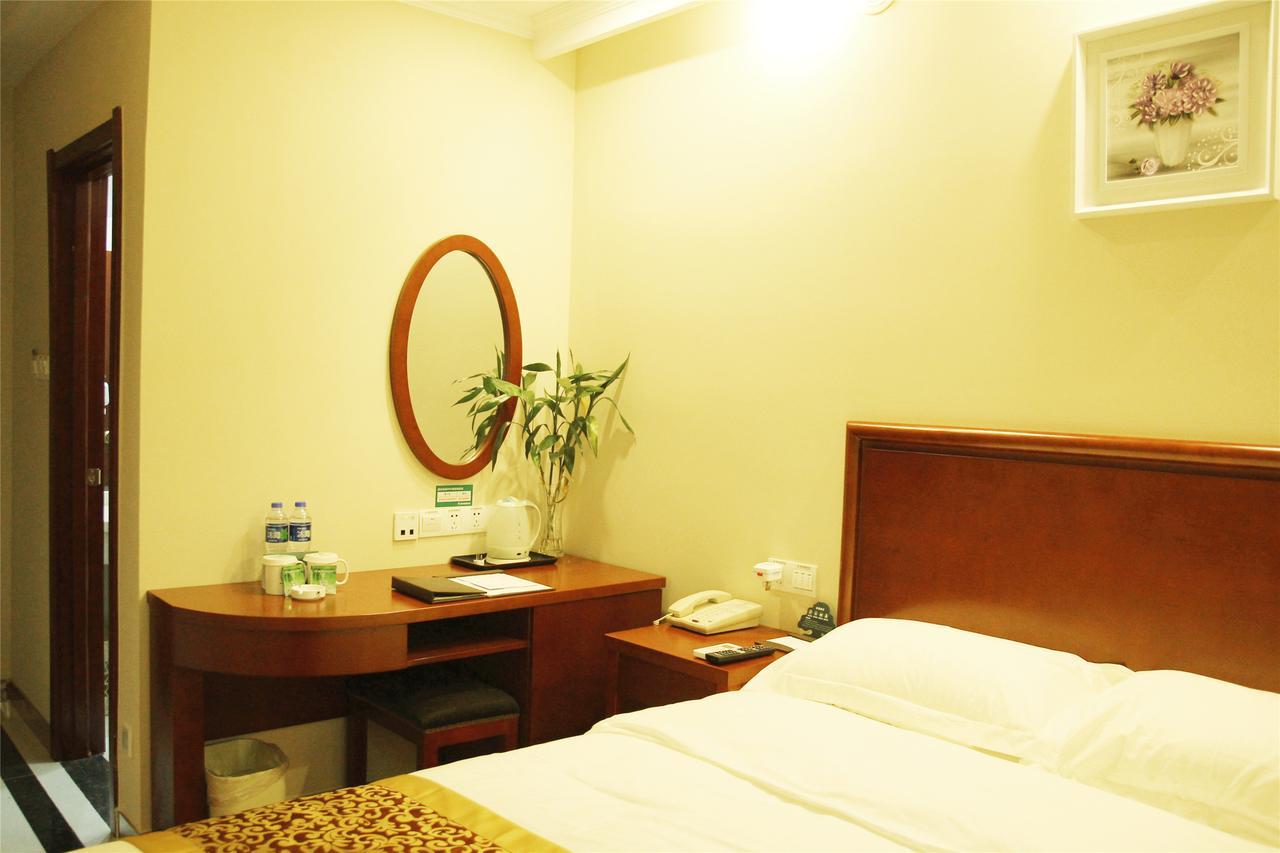 Greentree Inn Jiangsu Wuxi Jiangyin City Qingyang Town Fuqian Road Express Hotel Экстерьер фото